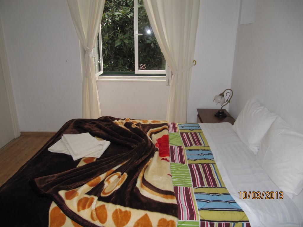 Go Hostel Лиссабон Экстерьер фото