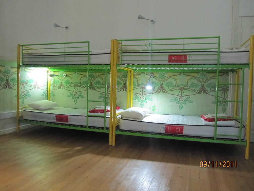 Go Hostel Лиссабон Номер фото