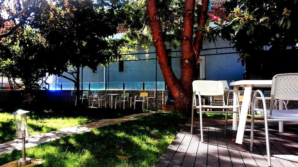Go Hostel Лиссабон Экстерьер фото