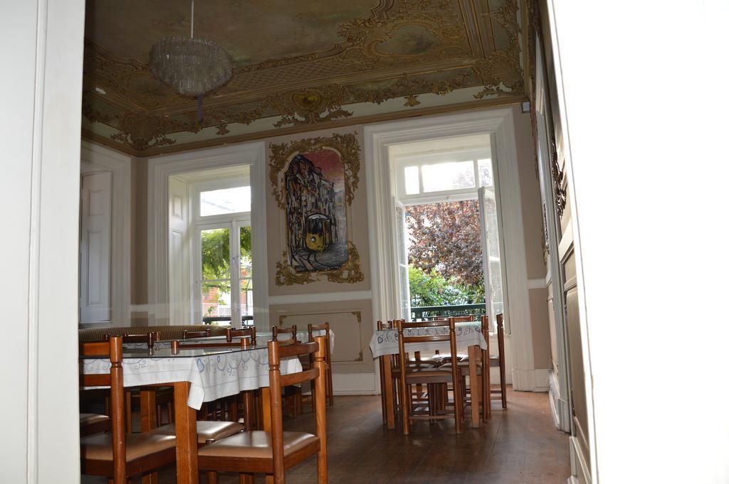 Go Hostel Лиссабон Экстерьер фото